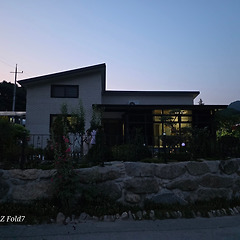 [신진 작가, 독자의 마음을 사로잡는 조언] 썸네일