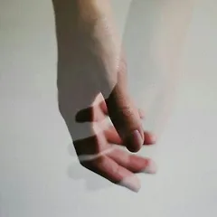 연약하기에 사랑한다 썸네일