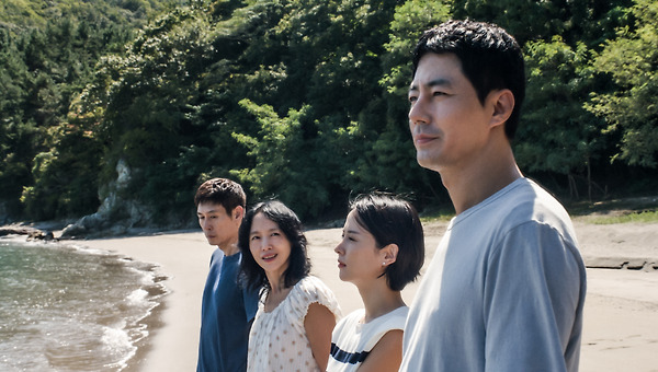 베니스에서 인정받은 '귀한 영화' 등장