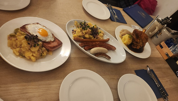 독일 맥주는 학센과