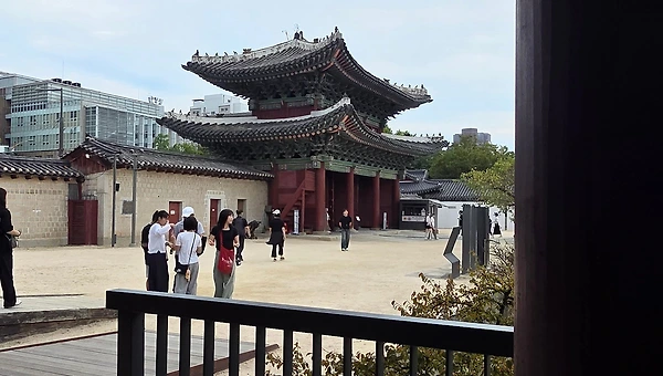 정들었던 옛 집에 가 볼까나?